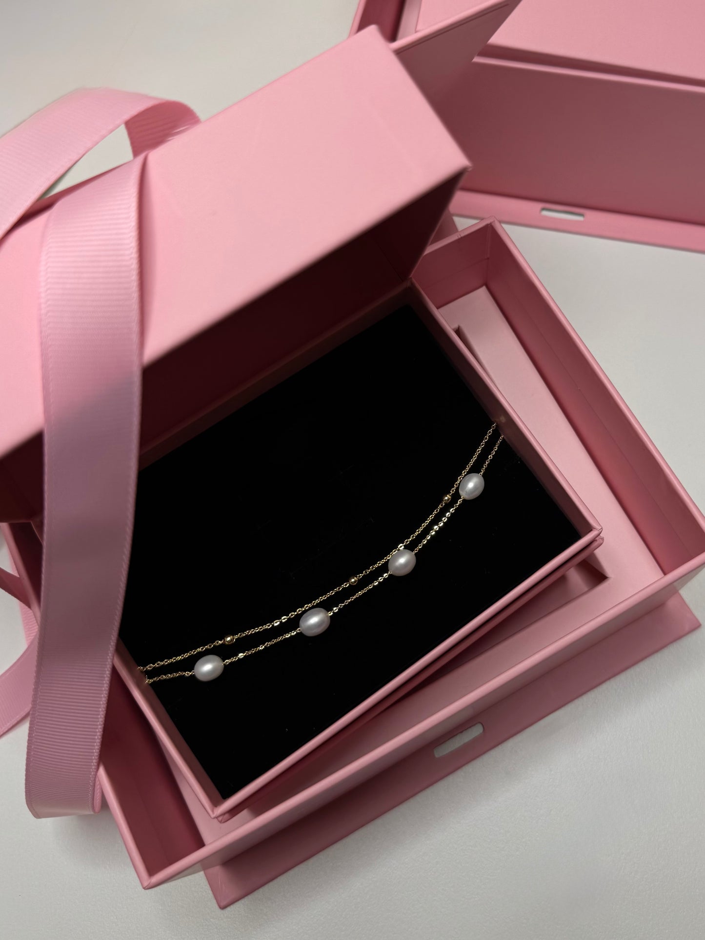 Pearls Chain